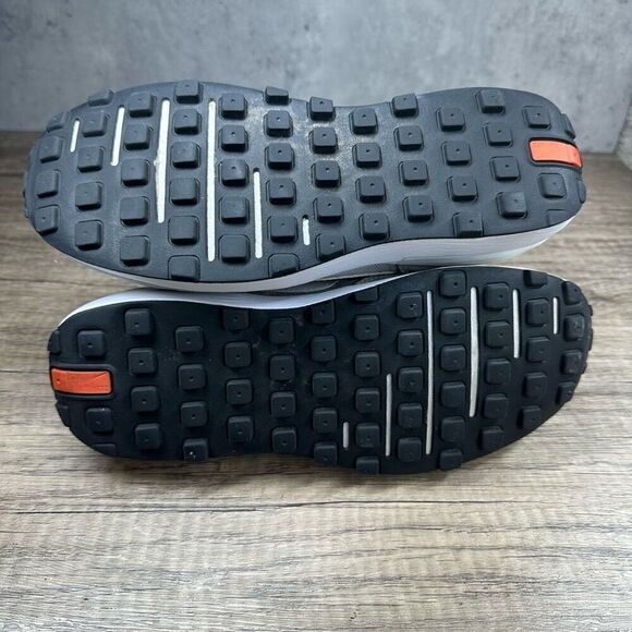 Nike~Women's~Waffle One Casual Sneaker GrayBlack Sneakers~Size 6.5 - Picture 7 of 8